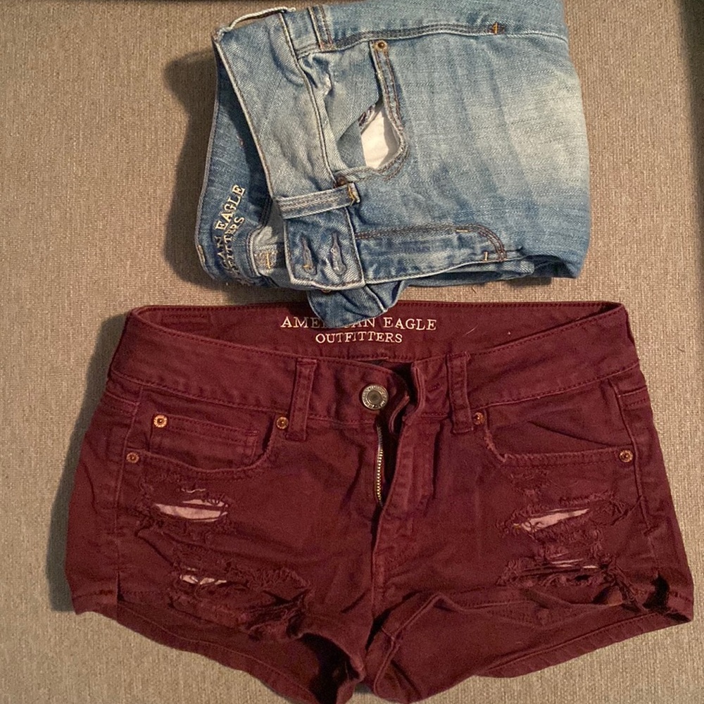 Bundle of American Eagle size 4 shorts (2 pair) two crop pant in good condition
